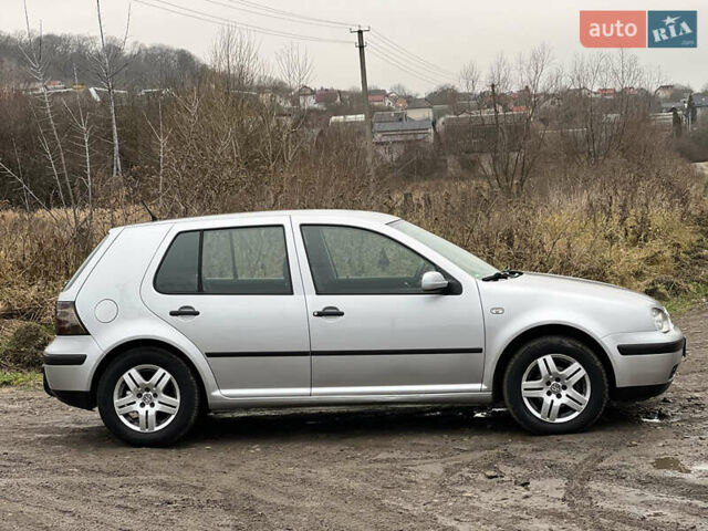 Серый Фольксваген Гольф, объемом двигателя 1.6 л и пробегом 170 тыс. км за 5200 $, фото 4 на Automoto.ua