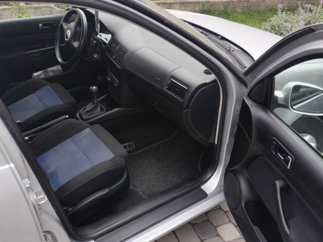 Сірий Фольксваген Гольф, об'ємом двигуна 1.6 л та пробігом 207 тис. км за 4600 $, фото 14 на Automoto.ua