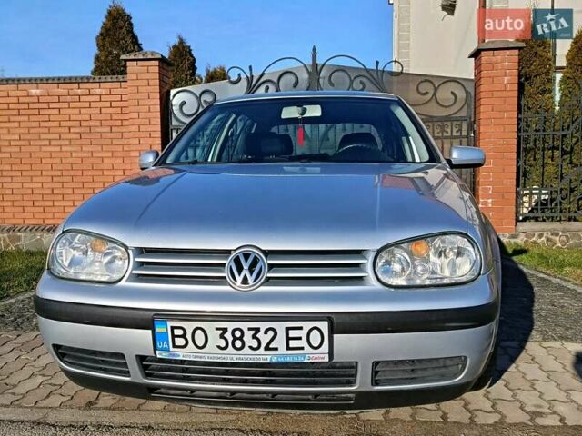 Серый Фольксваген Гольф, объемом двигателя 1.39 л и пробегом 238 тыс. км за 4150 $, фото 6 на Automoto.ua