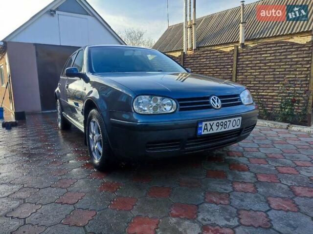 Серый Фольксваген Гольф, объемом двигателя 1.6 л и пробегом 223 тыс. км за 5500 $, фото 1 на Automoto.ua