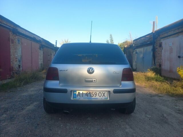 Серый Фольксваген Гольф, объемом двигателя 1.4 л и пробегом 258 тыс. км за 3800 $, фото 3 на Automoto.ua