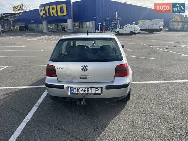 Сірий Фольксваген Гольф, об'ємом двигуна 1.39 л та пробігом 250 тис. км за 3950 $, фото 7 на Automoto.ua