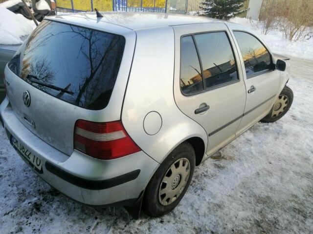 Серый Фольксваген Гольф, объемом двигателя 1.4 л и пробегом 215 тыс. км за 1550 $, фото 10 на Automoto.ua