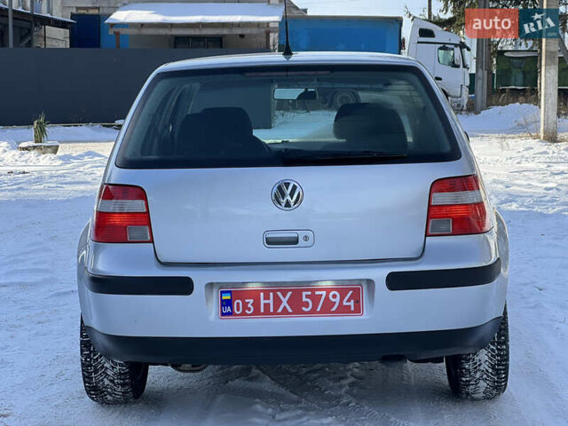 Сірий Фольксваген Гольф, об'ємом двигуна 1.6 л та пробігом 212 тис. км за 4800 $, фото 6 на Automoto.ua