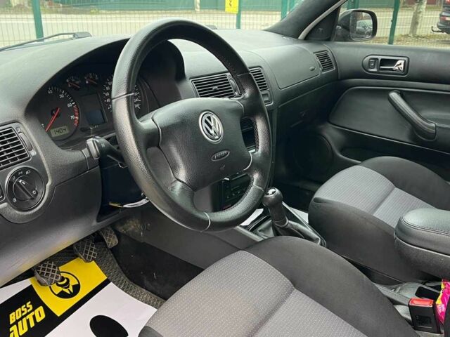 Серый Фольксваген Гольф, объемом двигателя 1.6 л и пробегом 203 тыс. км за 5700 $, фото 10 на Automoto.ua