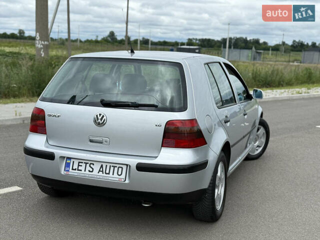 Сірий Фольксваген Гольф, об'ємом двигуна 1.6 л та пробігом 150 тис. км за 4900 $, фото 16 на Automoto.ua