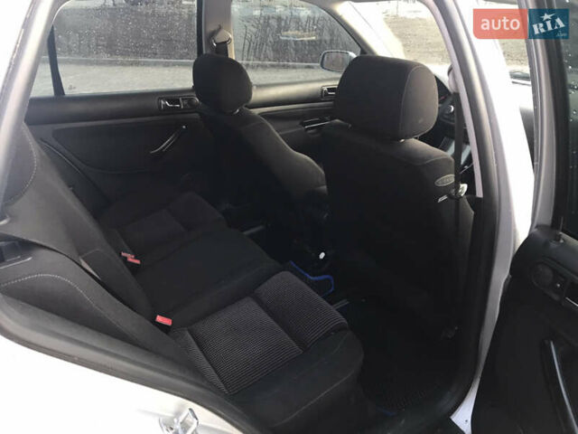 Серый Фольксваген Гольф, объемом двигателя 1.6 л и пробегом 240 тыс. км за 4599 $, фото 19 на Automoto.ua