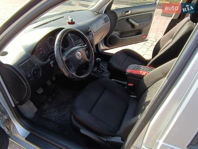 Серый Фольксваген Гольф, объемом двигателя 1.39 л и пробегом 191 тыс. км за 3700 $, фото 18 на Automoto.ua