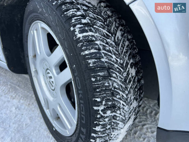 Сірий Фольксваген Гольф, об'ємом двигуна 1.6 л та пробігом 212 тис. км за 4800 $, фото 37 на Automoto.ua