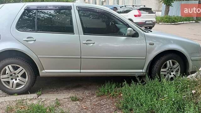 Сірий Фольксваген Гольф, об'ємом двигуна 1.9 л та пробігом 401 тис. км за 5000 $, фото 3 на Automoto.ua