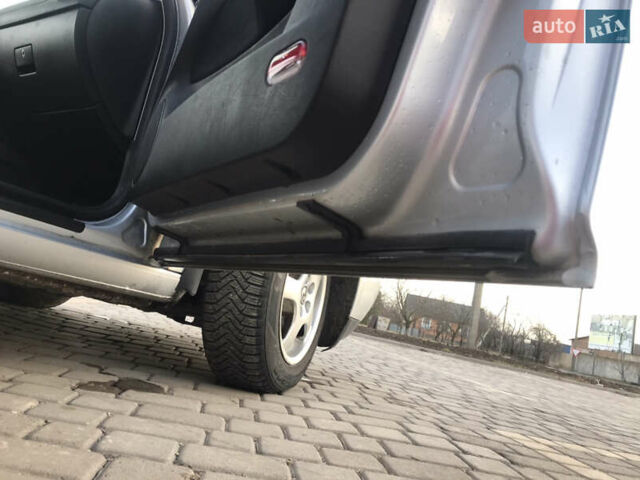 Серый Фольксваген Гольф, объемом двигателя 1.6 л и пробегом 240 тыс. км за 4599 $, фото 41 на Automoto.ua