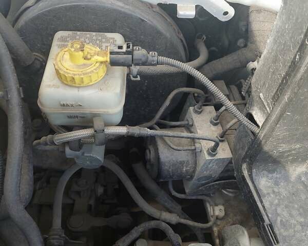 Серый Фольксваген Гольф, объемом двигателя 1.6 л и пробегом 179 тыс. км за 3500 $, фото 20 на Automoto.ua