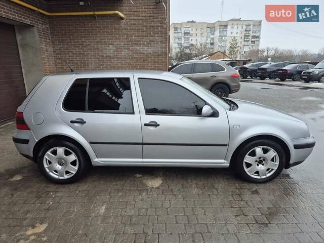 Серый Фольксваген Гольф, объемом двигателя 1.9 л и пробегом 266 тыс. км за 4100 $, фото 5 на Automoto.ua