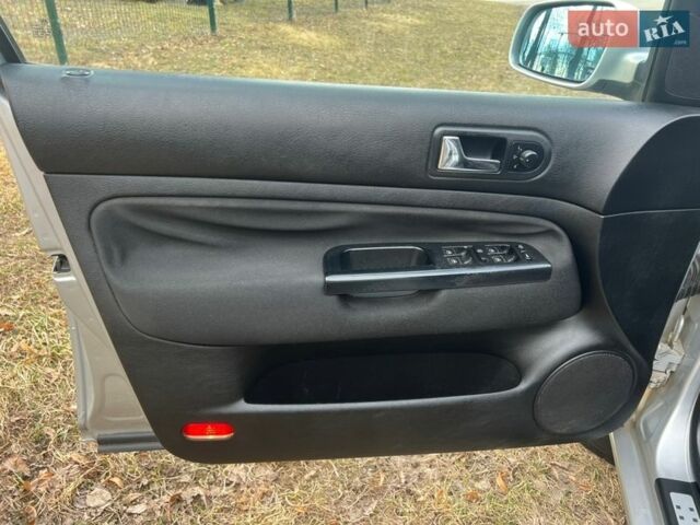 Серый Фольксваген Гольф, объемом двигателя 1.39 л и пробегом 270 тыс. км за 3500 $, фото 35 на Automoto.ua