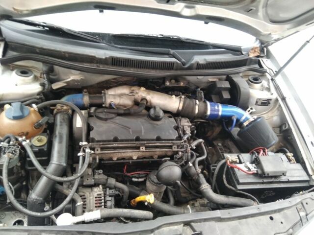 Серый Фольксваген Гольф, объемом двигателя 0 л и пробегом 320 тыс. км за 2800 $, фото 6 на Automoto.ua