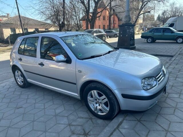 Серый Фольксваген Гольф, объемом двигателя 1.6 л и пробегом 213 тыс. км за 4999 $, фото 7 на Automoto.ua