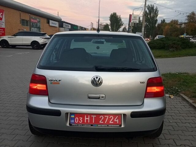 Серый Фольксваген Гольф, объемом двигателя 1.6 л и пробегом 206 тыс. км за 5150 $, фото 5 на Automoto.ua