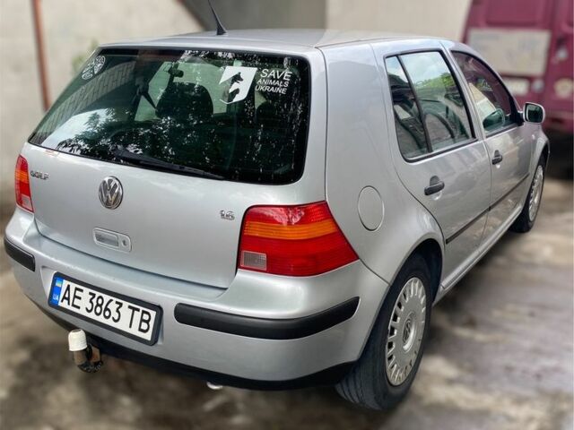 Серый Фольксваген Гольф, объемом двигателя 1.6 л и пробегом 265 тыс. км за 4200 $, фото 4 на Automoto.ua