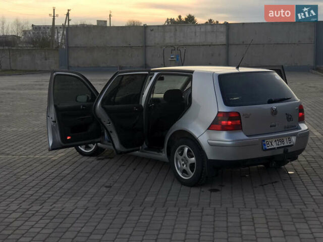 Серый Фольксваген Гольф, объемом двигателя 1.6 л и пробегом 240 тыс. км за 4599 $, фото 31 на Automoto.ua