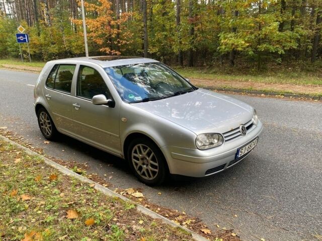 Серый Фольксваген Гольф, объемом двигателя 1.9 л и пробегом 230 тыс. км за 18000 $, фото 1 на Automoto.ua
