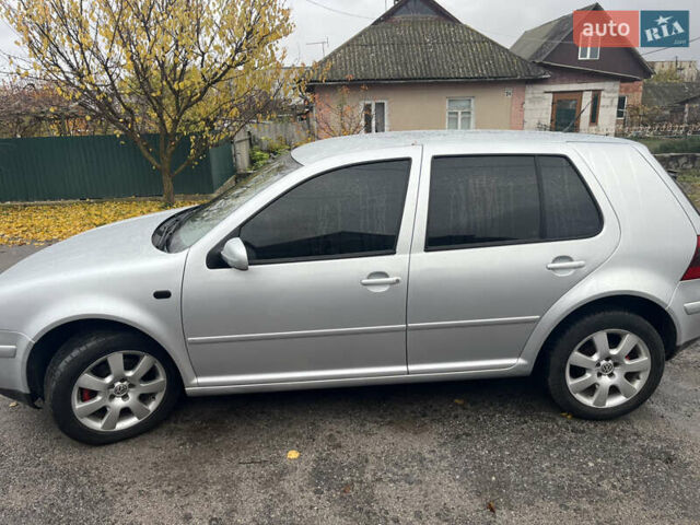 Серый Фольксваген Гольф, объемом двигателя 1.6 л и пробегом 219 тыс. км за 4500 $, фото 5 на Automoto.ua