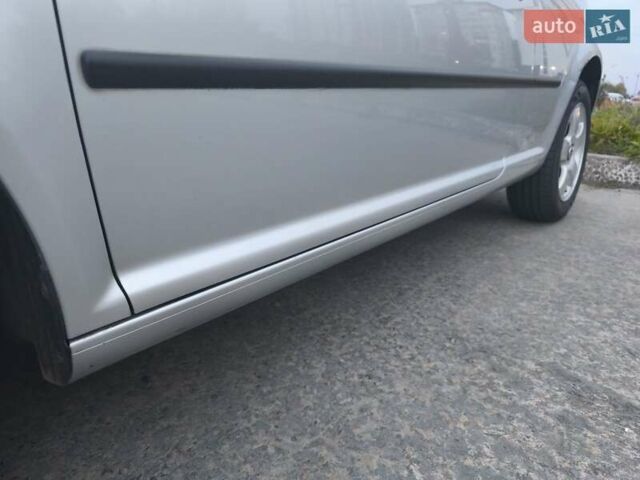 Серый Фольксваген Гольф, объемом двигателя 1.6 л и пробегом 143 тыс. км за 4450 $, фото 10 на Automoto.ua