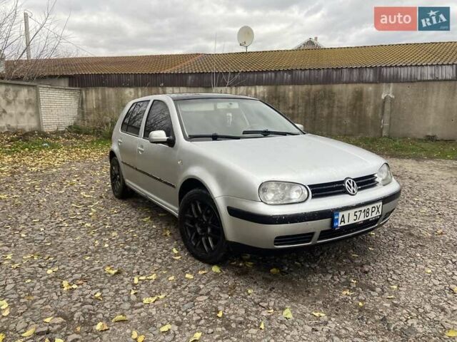 Серый Фольксваген Гольф, объемом двигателя 1.6 л и пробегом 300 тыс. км за 3350 $, фото 7 на Automoto.ua