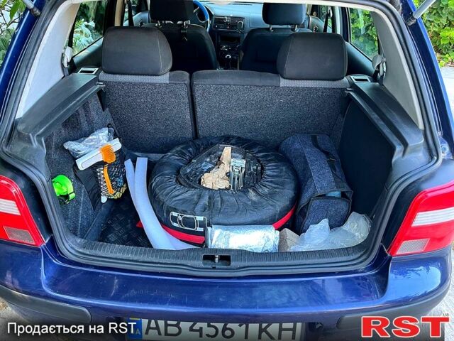 Серый Фольксваген Гольф, объемом двигателя 1.4 л и пробегом 260 тыс. км за 4700 $, фото 2 на Automoto.ua