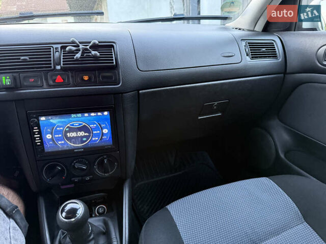 Серый Фольксваген Гольф, объемом двигателя 1.4 л и пробегом 269 тыс. км за 4400 $, фото 13 на Automoto.ua