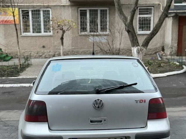 Серый Фольксваген Гольф, объемом двигателя 0 л и пробегом 260 тыс. км за 2000 $, фото 3 на Automoto.ua