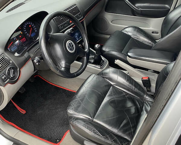 Фольксваген Гольф 2003 у Харкові на Automoto.ua Сірий Фольксваген Гольф, об'ємом двигуна 1.6 л та пробігом 227 тис. км за 4900 $, фото 11 на Automoto.ua