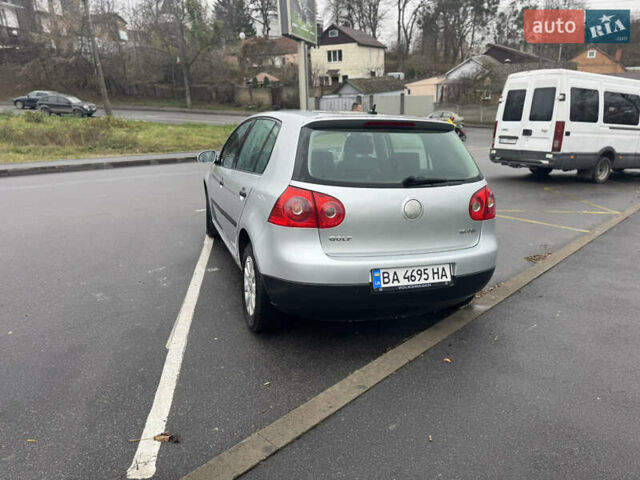 Серый Фольксваген Гольф, объемом двигателя 1.6 л и пробегом 260 тыс. км за 4200 $, фото 11 на Automoto.ua