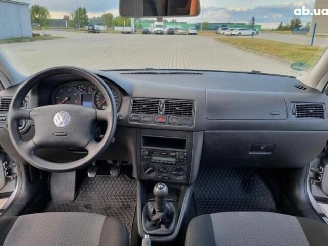 Серый Фольксваген Гольф, объемом двигателя 0 л и пробегом 275 тыс. км за 1000 $, фото 3 на Automoto.ua