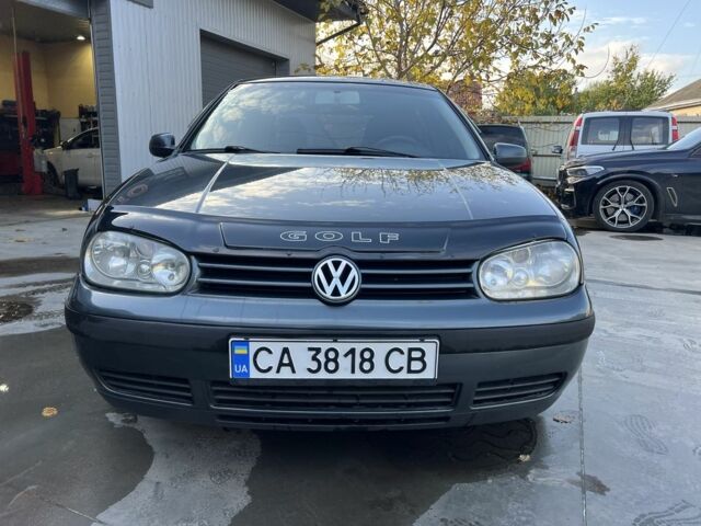 Серый Фольксваген Гольф, объемом двигателя 1.6 л и пробегом 320 тыс. км за 4300 $, фото 7 на Automoto.ua