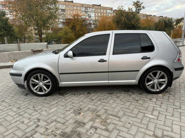Фольксваген Гольф 2003 у Кривому Розі на Automoto.ua Сірий Фольксваген Гольф, об'ємом двигуна 1.4 л та пробігом 187 тис. км за 3500 $, фото 3 на Automoto.ua