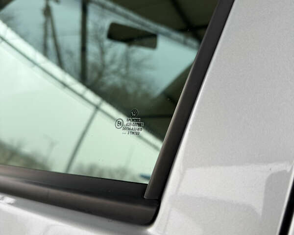 Серый Фольксваген Гольф, объемом двигателя 1.6 л и пробегом 170 тыс. км за 5200 $, фото 35 на Automoto.ua