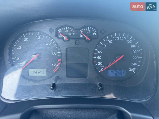 Серый Фольксваген Гольф, объемом двигателя 1.6 л и пробегом 188 тыс. км за 4600 $, фото 19 на Automoto.ua