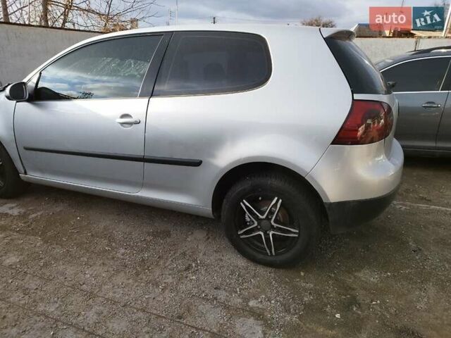 Сірий Фольксваген Гольф, об'ємом двигуна 1.4 л та пробігом 260 тис. км за 1700 $, фото 6 на Automoto.ua