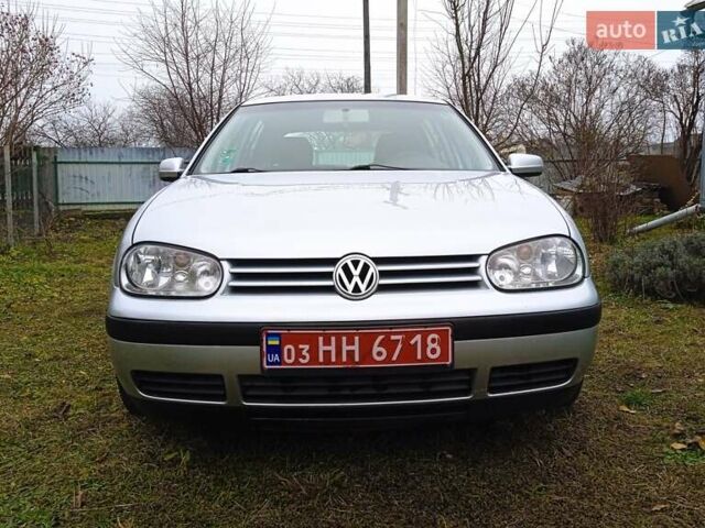 Сірий Фольксваген Гольф, об'ємом двигуна 1.6 л та пробігом 194 тис. км за 4999 $, фото 3 на Automoto.ua