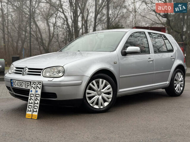Сірий Фольксваген Гольф, об'ємом двигуна 1.6 л та пробігом 178 тис. км за 4100 $, фото 2 на Automoto.ua