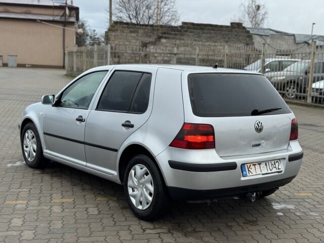 Серый Фольксваген Гольф, объемом двигателя 1.9 л и пробегом 319 тыс. км за 2100 $, фото 4 на Automoto.ua