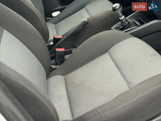 Сірий Фольксваген Гольф, об'ємом двигуна 1.4 л та пробігом 197 тис. км за 4350 $, фото 36 на Automoto.ua