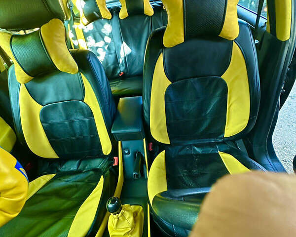 Серый Фольксваген Гольф, объемом двигателя 1.6 л и пробегом 280 тыс. км за 5300 $, фото 7 на Automoto.ua