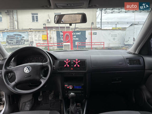 Серый Фольксваген Гольф, объемом двигателя 1.39 л и пробегом 312 тыс. км за 3600 $, фото 7 на Automoto.ua
