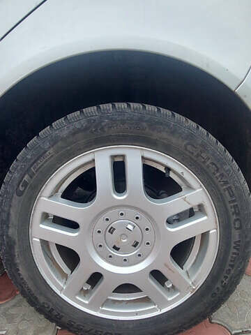 Серый Фольксваген Гольф, объемом двигателя 1.6 л и пробегом 154 тыс. км за 5500 $, фото 24 на Automoto.ua