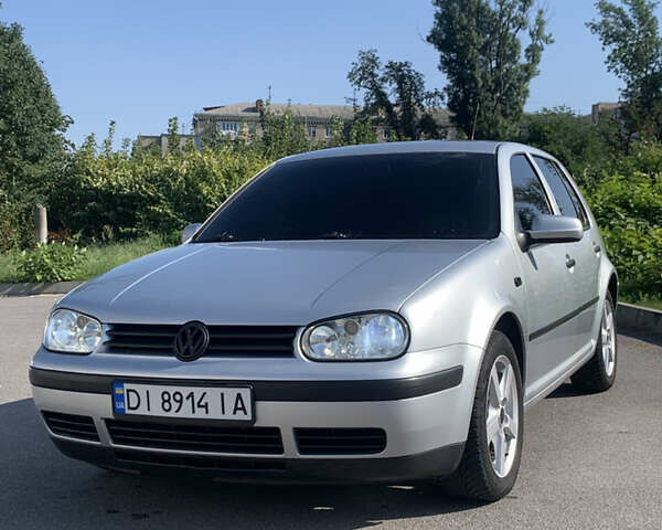 Серый Фольксваген Гольф, объемом двигателя 1.6 л и пробегом 207 тыс. км за 4800 $, фото 7 на Automoto.ua