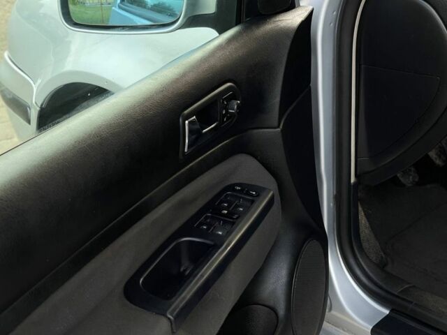 Серый Фольксваген Гольф, объемом двигателя 1.9 л и пробегом 337 тыс. км за 1750 $, фото 15 на Automoto.ua