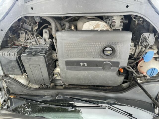 Сірий Фольксваген Гольф, об'ємом двигуна 1.4 л та пробігом 222 тис. км за 4500 $, фото 4 на Automoto.ua