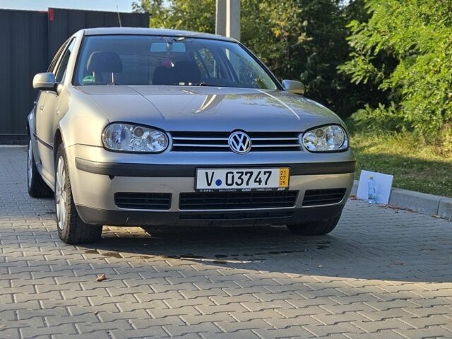 Серый Фольксваген Гольф, объемом двигателя 1.4 л и пробегом 278 тыс. км за 4100 $, фото 1 на Automoto.ua