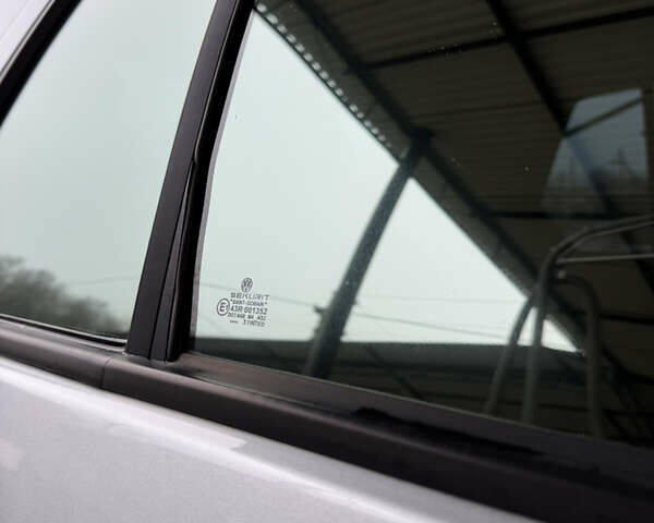 Серый Фольксваген Гольф, объемом двигателя 1.6 л и пробегом 170 тыс. км за 5200 $, фото 38 на Automoto.ua